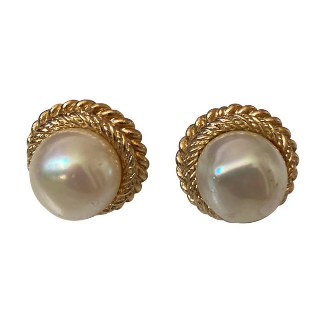 Christian Dior Vintage Clip-on Earrings